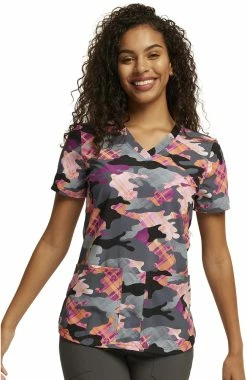 Dickies Women's Camo Plaid Print Scrub Top